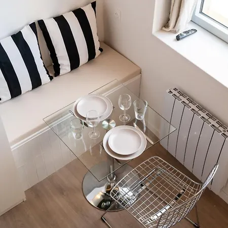 Pour Deux Personnes En Mezzanine * فيلنوف داسك