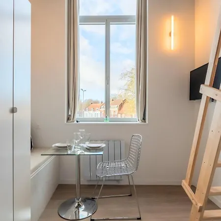 Pour Deux Personnes En Mezzanine * فيلنوف داسك