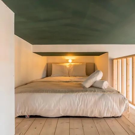Pour Deux Personnes En Mezzanine Apartamento